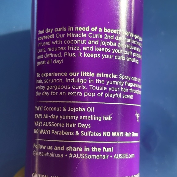 Aussie Miracle Curls 2nd Day Curl Activator - Picture 3 of 3